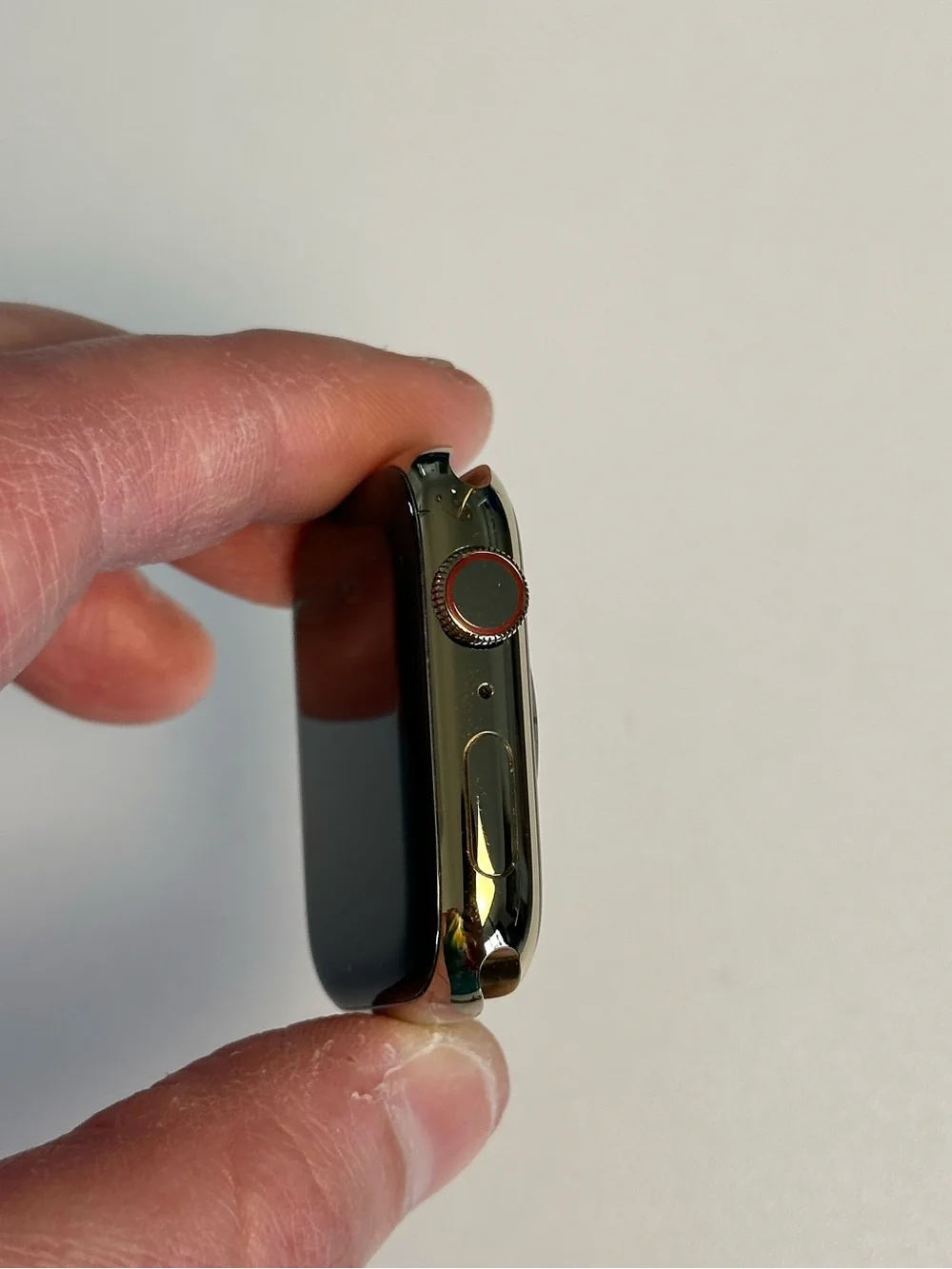 Apple Watch Series 7 (GPS + Cellular, 45mm) Gold